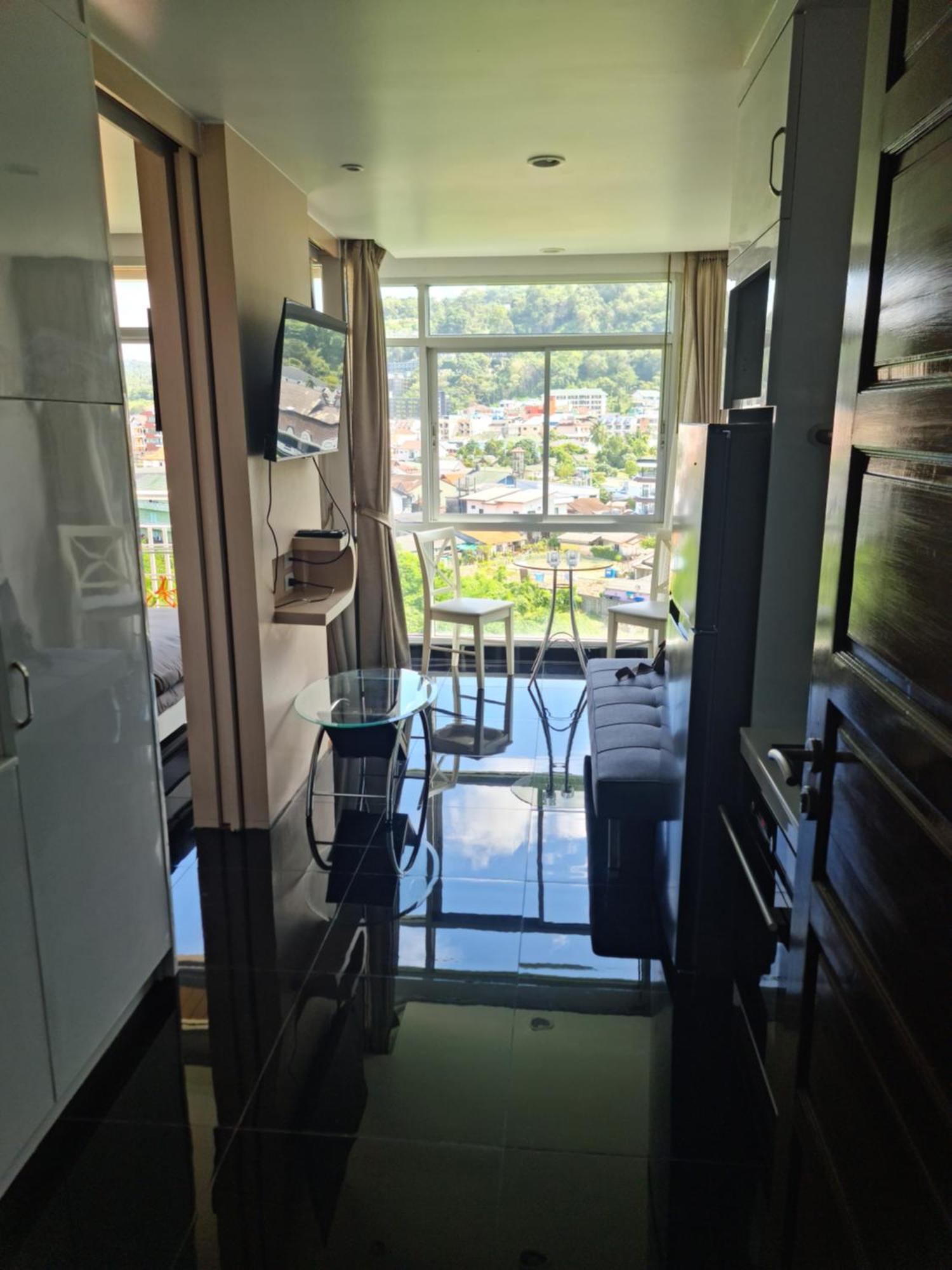 Art Patong Residence Экстерьер фото