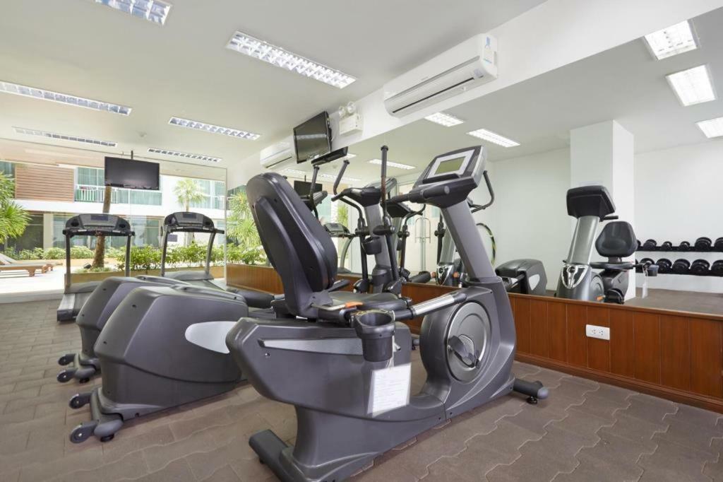 Art Patong Residence Экстерьер фото