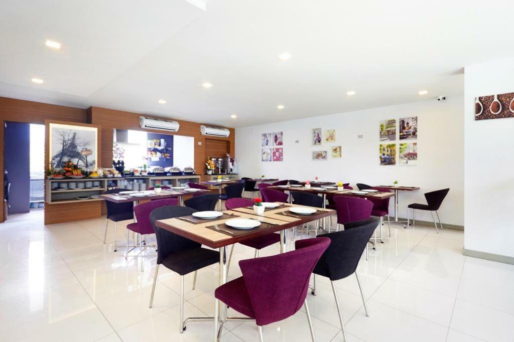 Art Patong Residence Экстерьер фото