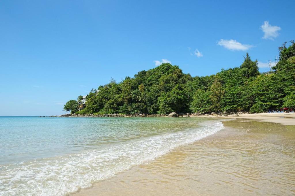 Art Patong Residence Экстерьер фото