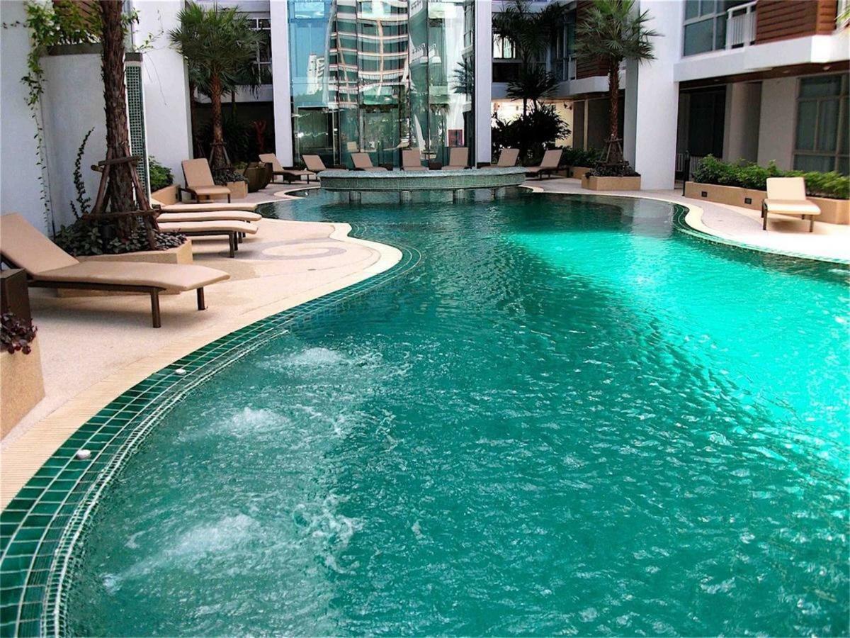 Art Patong Residence Экстерьер фото